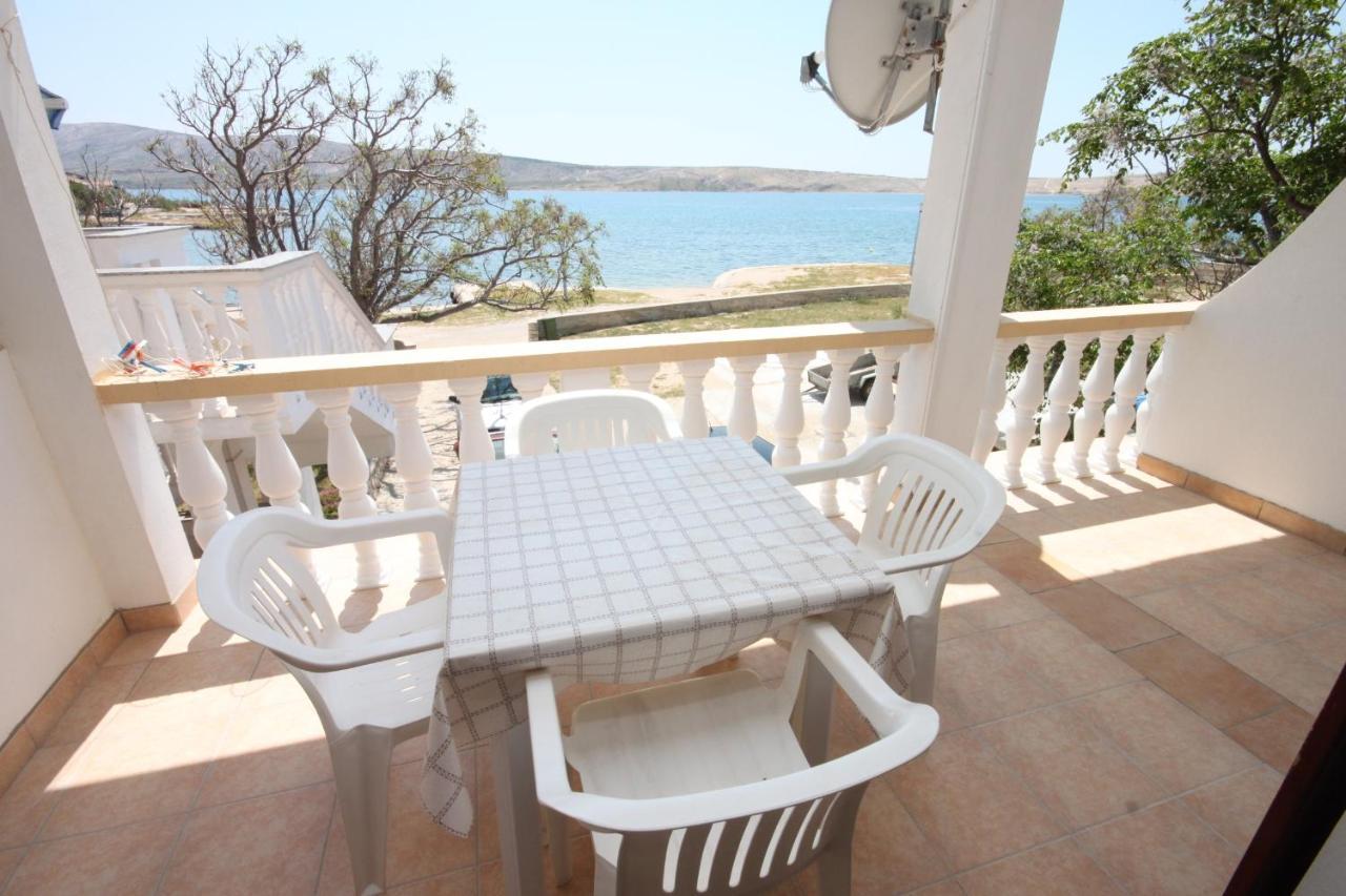 Apartments By The Sea Kustici, Pag - 6355 Ngoại thất bức ảnh